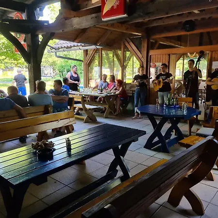 Kamp Katra Mobilna Hiska Exclusive Casa vacanze *