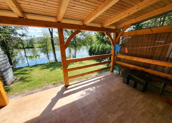 Kamp Katra Mobilna Hiska Exclusive Casa vacanze Vinica