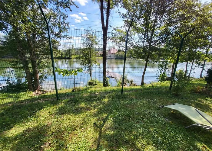 Kamp Katra Mobilna Hiska Exclusive Vinica