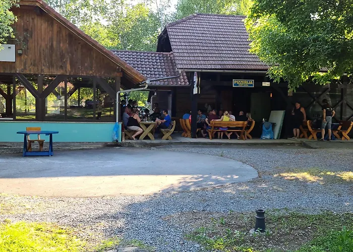 Ferienhaus Kamp Katra Mobilna Hiska Exclusive Vinica